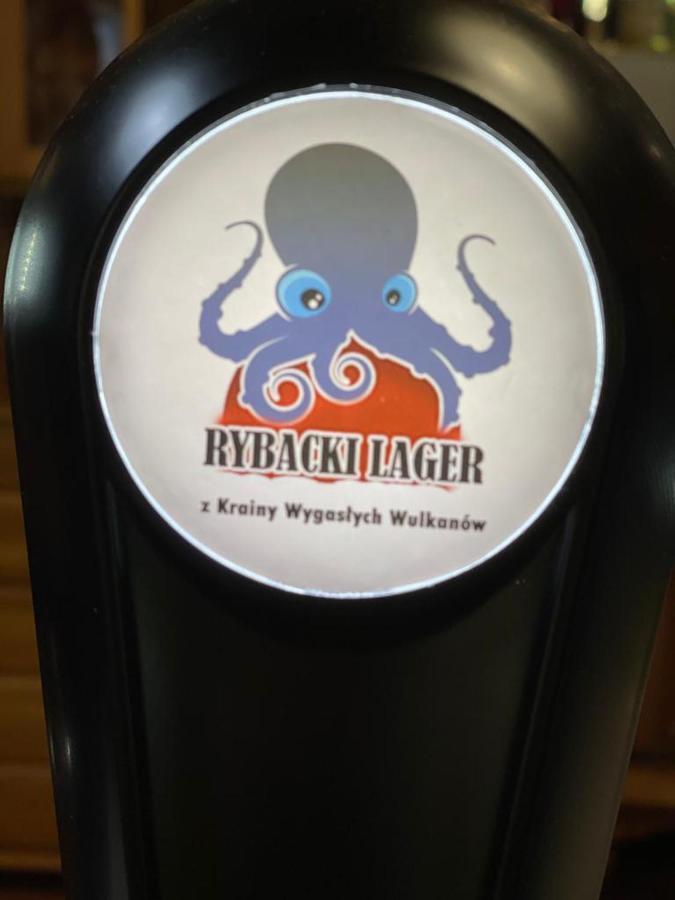 Restauracja I Noclegi Izba Rybacka W Krainie Wygaslych Wulkanow Podgorki Exteriér fotografie